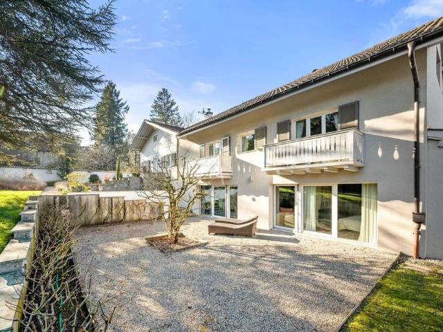 Luxus Haus mit 9 Zimmer zu verkaufen in Versoix, Schweiz