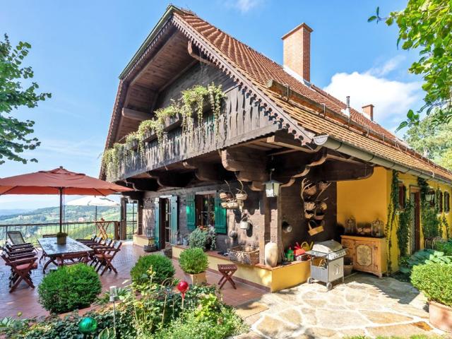 Luxus Haus mit 14 Zimmern zu verkaufen in Kitzeck im Sausal, Österreich