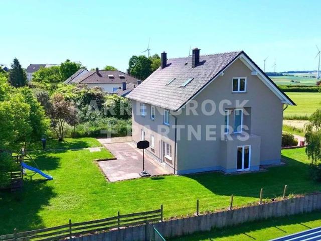 Luxus Haus mit 250 m2 zu verkaufen Saarburg, Deutschland