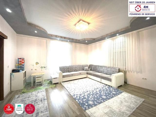Luxus Haus mit 305 m2 zu verkaufen Hanuschgasse, Bad Vöslau, Niederösterreich