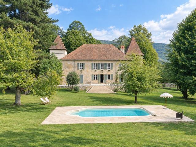 Luxus Haus mit 376 m2 zu verkaufen Genf