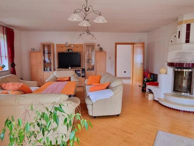 Luxus Haus mit 3 Zimmern zu verkaufen in Gabersdorf, Steiermark