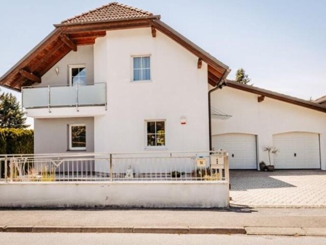 Luxus Haus zu verkaufen Bad Pirawarth, Österreich