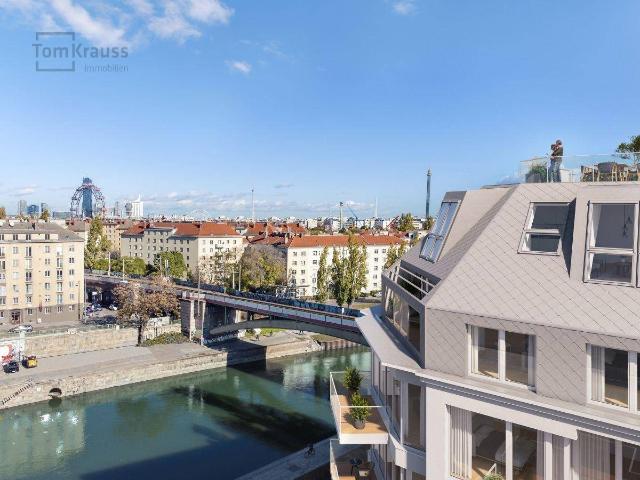 LUXUS PENTHOUSE MIT DACHTERRASSE UND POOL BLICK AUF DONAUKANAL
