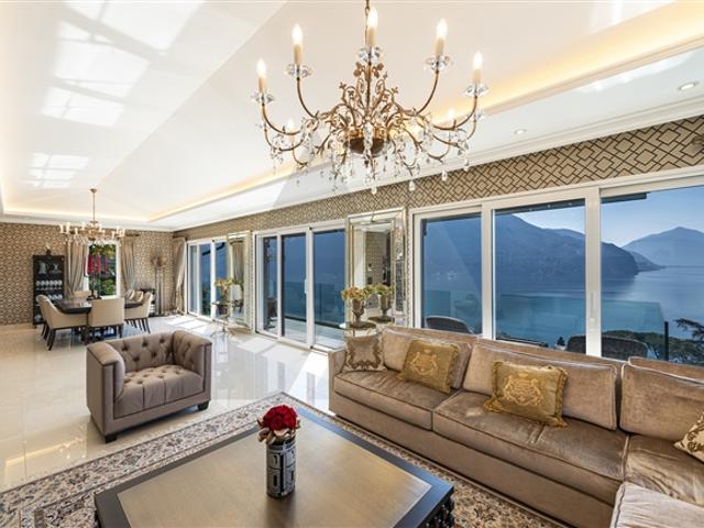 LUXUS PENTHOUSE MIT SEEBLICK IN CASTAGNOLA