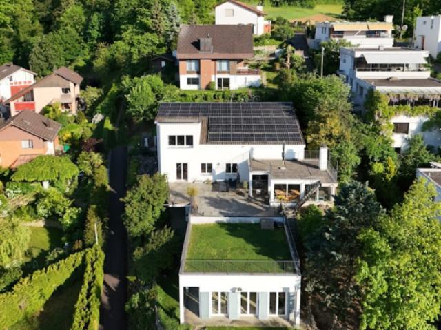 Luxuswohnen in einer Villa mit privatem Spa und atemberaubender Aussicht