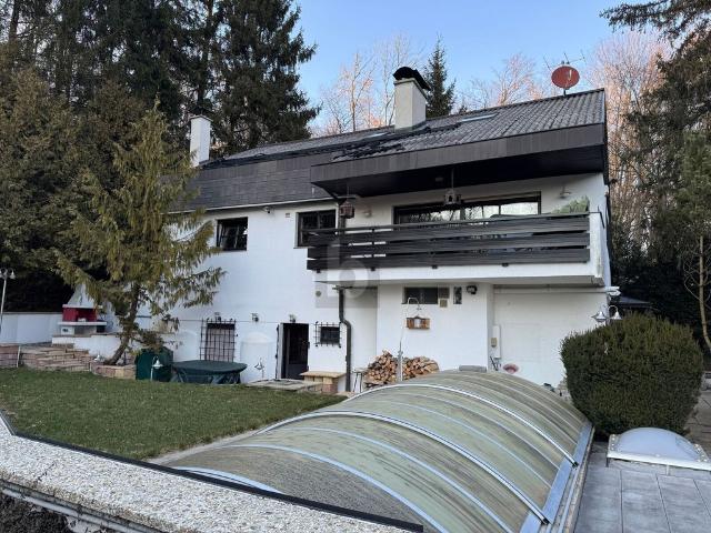 Luxuriöse 10 Zimmer Villa zu verkaufen in Mauerbach, Österreich