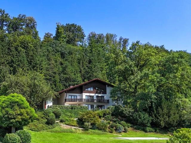 Luxuriöse 10 Zimmer Villa zu verkaufen in Sierning, Oberösterreich