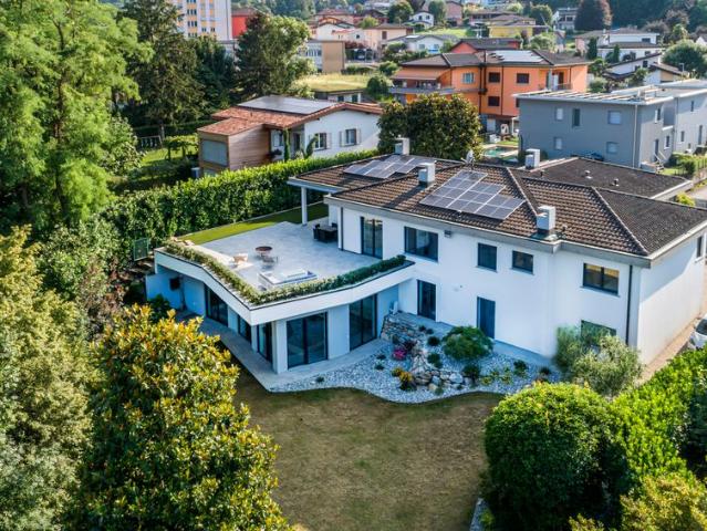 Luxuriöse 10 Zimmern Villa zu verkaufen in Novazzano, Schweiz