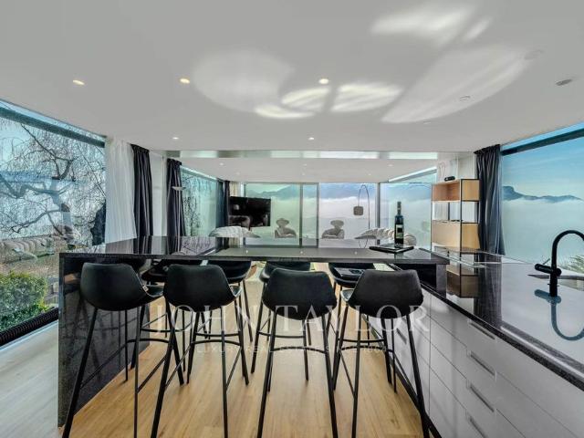 Luxuriöse 6 Zimmer Villa zu verkaufen in Chardonne, Kanton Waadt