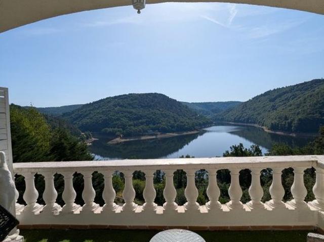 Luxuriöse 8 Zimmer Villa zu verkaufen in Genf