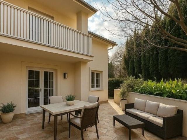 Luxuriöse 8 Zimmer Villa zu verkaufen in Hietzing, Gemeindebezirk Hietzing, Bundesland Wien