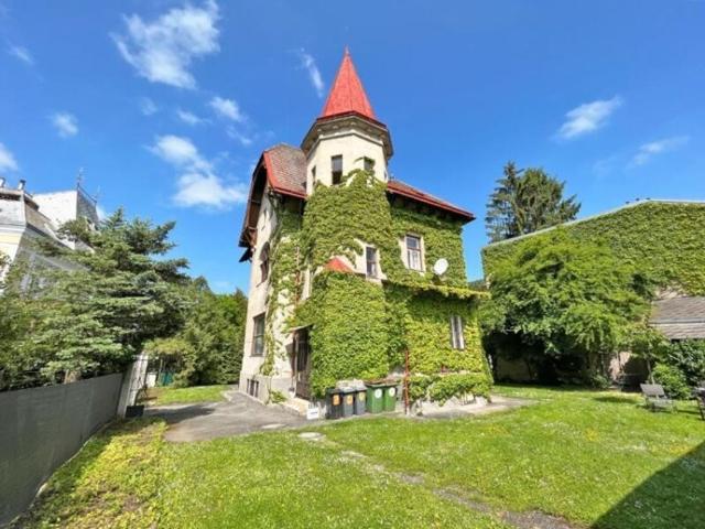 Luxuriöse 8 Zimmern Villa zu verkaufen in Wien, Österreich