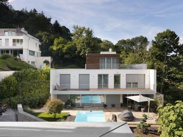 Luxuriöse 8 Zimmern Villa zu verkaufen in Hinterbrühl, Österreich