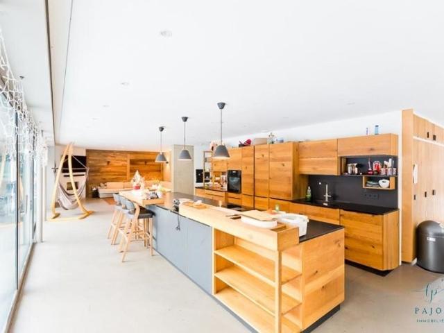 Luxuriöse 9 Zimmer Villa zu verkaufen in Weissenbach bei Mödling, Niederösterreich