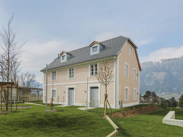 Luxuriöse Doppelhaushälfte, 2 Schlafzimmer, zu verkaufen in Aldranser Straße 13, Innsbruck, Tirol