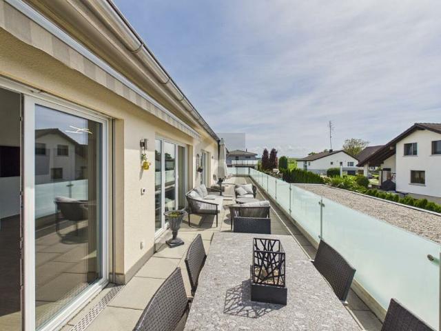 LUXURIÖSE MOMENTE AUF IHRER RIESIGEN TERRASSE