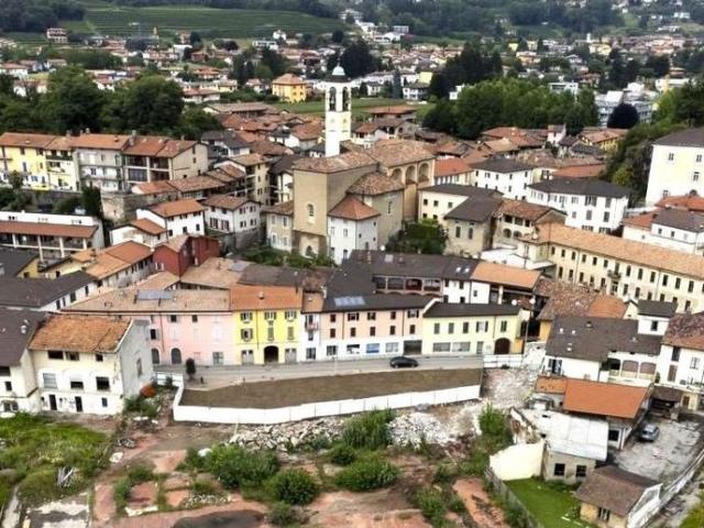 Luxuriöse Wohnanlage zu verkaufen Stabio, Kanton Tessin