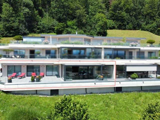 Luxuriöse Terrassenwohnung mit unverbaubarem Bergpanorama
