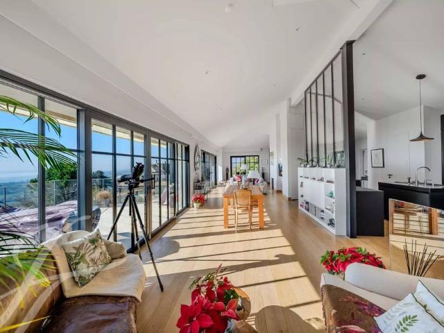 Luxuriöse Villa zu verkaufen in Mont sur Rolle, Schweiz