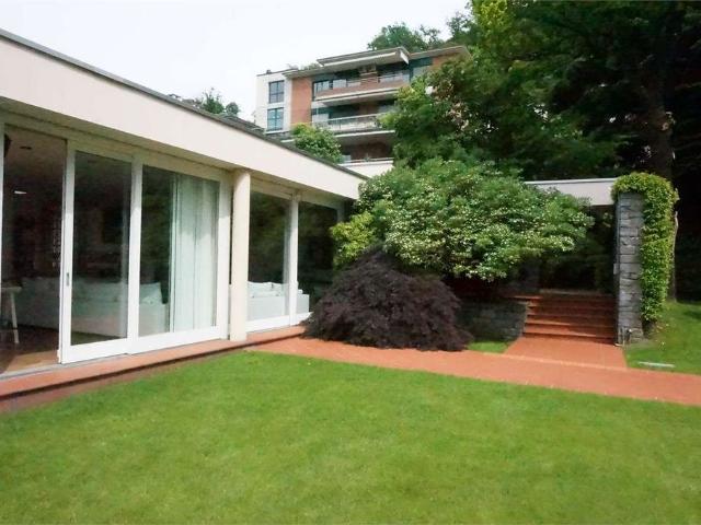 Luxuriöse Villa zu verkaufen in Lugano, Kanton Tessin