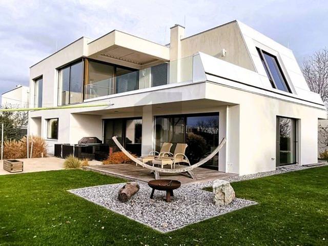 Luxuriöse Villa zu verkaufen in Parndorf, Burgenland