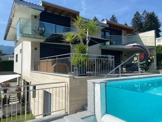 Luxuriöse Villa zu verkaufen in Via Cureglia, Lugano, Kanton Tessin