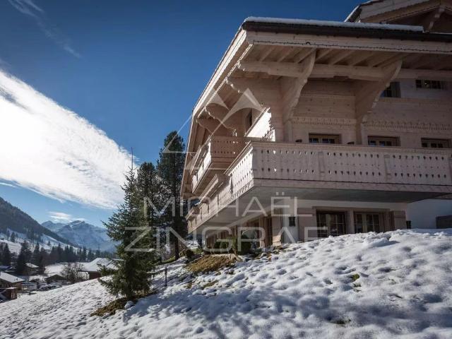 Luxuriöses Chalet zu verkaufen Gstaad, Schweiz