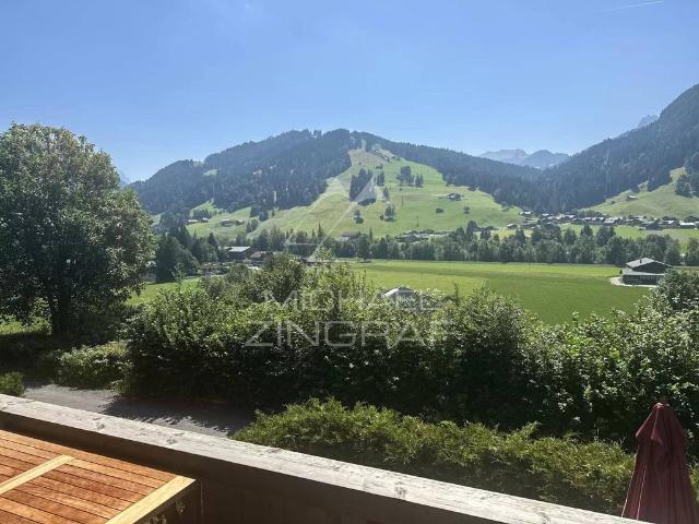 Luxuriöses Chalet mit 200 m2 zu vermieten Saanen, Bern