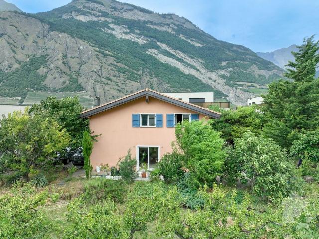 Luxuriöses Einfamilienhaus von 135 m2 zu verkaufen in Saxon, Saxon, Martigny District, Kanton Wallis