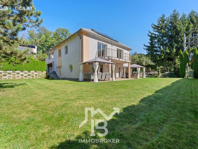 Luxuriöses Einfamilienhaus in guter Lage Perfekt für Familien