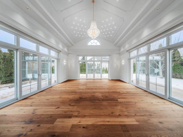 Luxuriöses Haus mit Pool in Fontana OTTO Immobilien