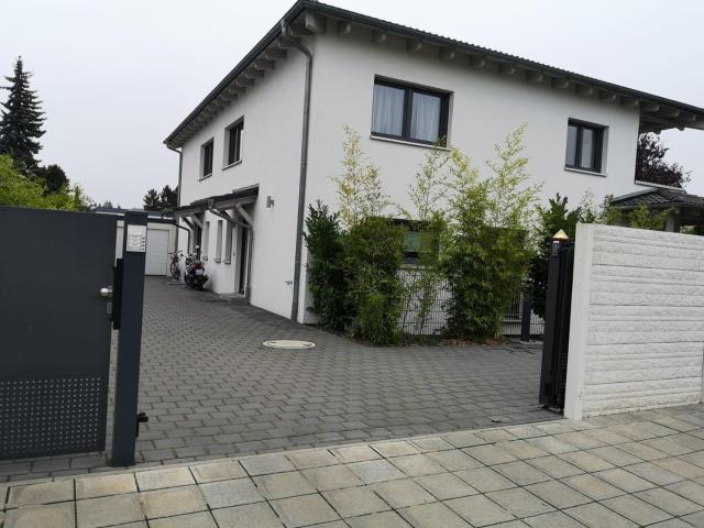 Luxuriöses Haus mit schönem Garten in Top Wohnlage, Nürnberg Mögeldorf
