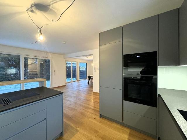 Luxuriöses Haus mit 4 Schlafzimmer zu verkaufen in Wien, Bundesland Wien