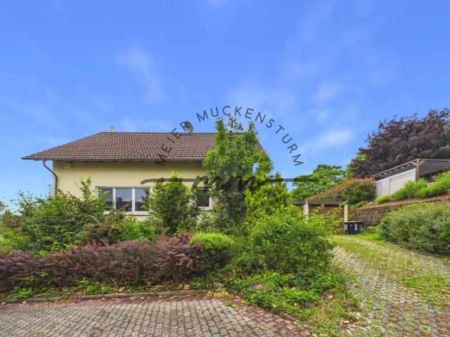 Luxuriöses Haus mit 6 Schlafzimmer zu verkaufen in Perl, Saarland