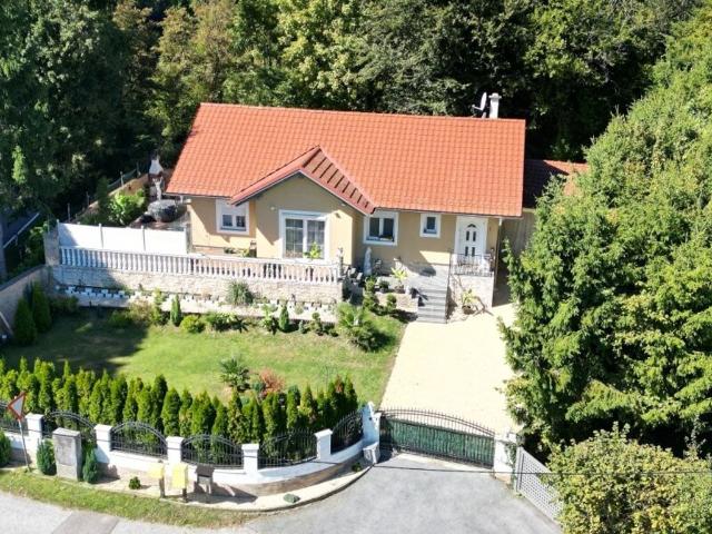 Luxuriöses Haus zu verkaufen in Hausmannstätten, Österreich