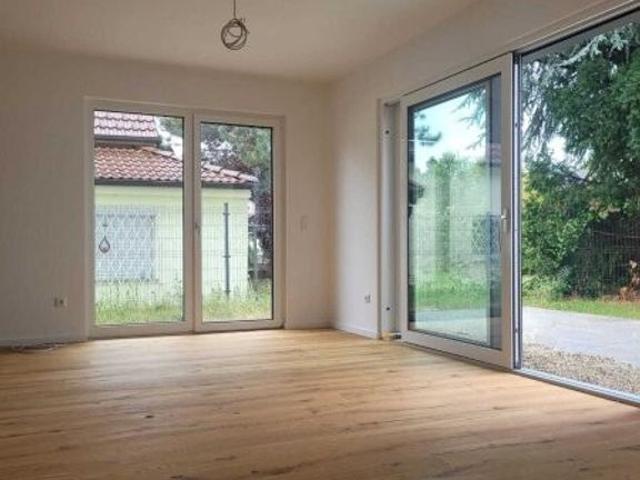 Luxus Haus mit 4 Zimmern zu verkaufen in Wien, Österreich
