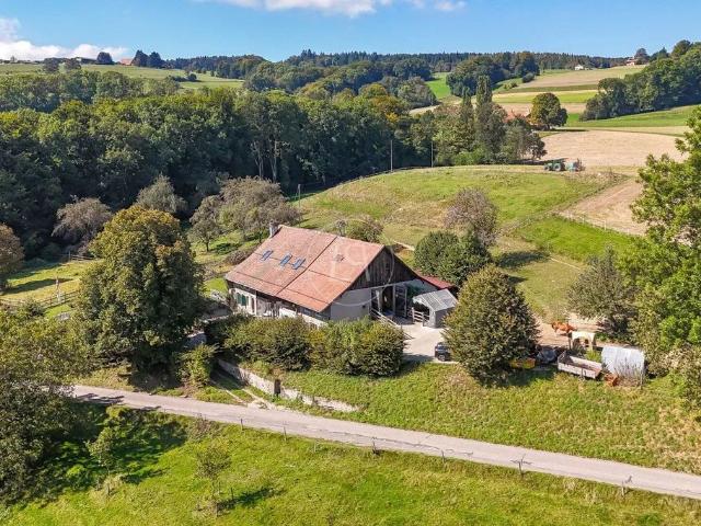 Luxuriöses Landhaus zu verkaufen in Ropraz, Schweiz