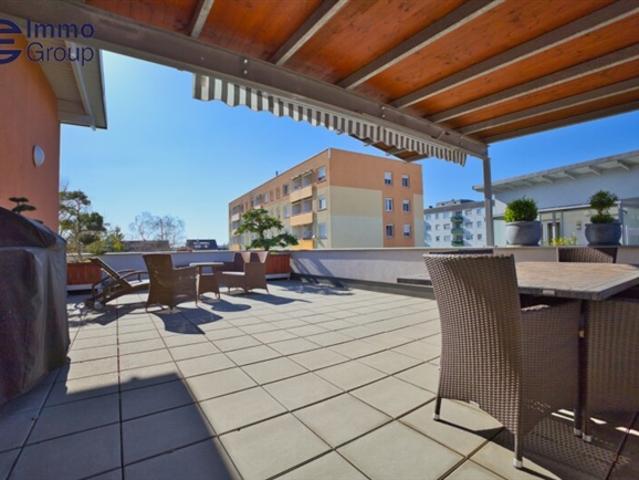 Luxuriöses Terrassenrefugium mit Weitblick & Stil – Wohnen auf höchstem Niveau in Traun