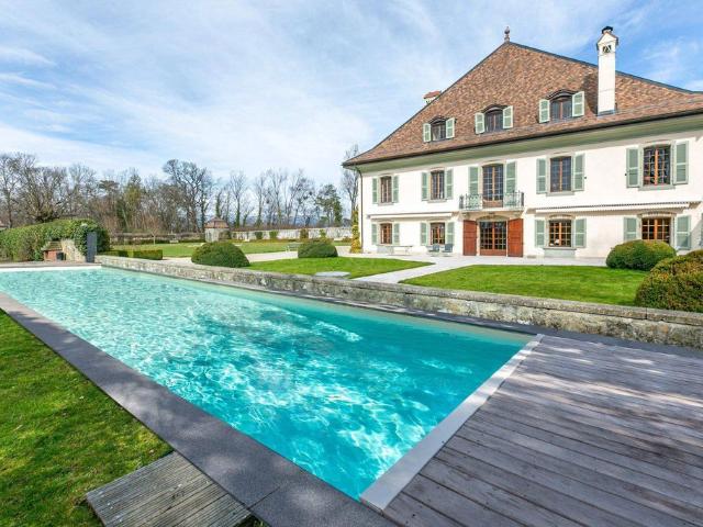 Luxuriöses 23 Zimmern Einfamilienhaus zu verkaufen in Meinier, Genf