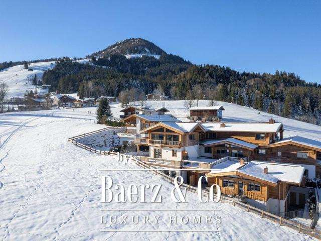 Luxuriöses 36 Zimmer Stadthaus zu verkaufen in Kirchberg in Tirol, Tirol