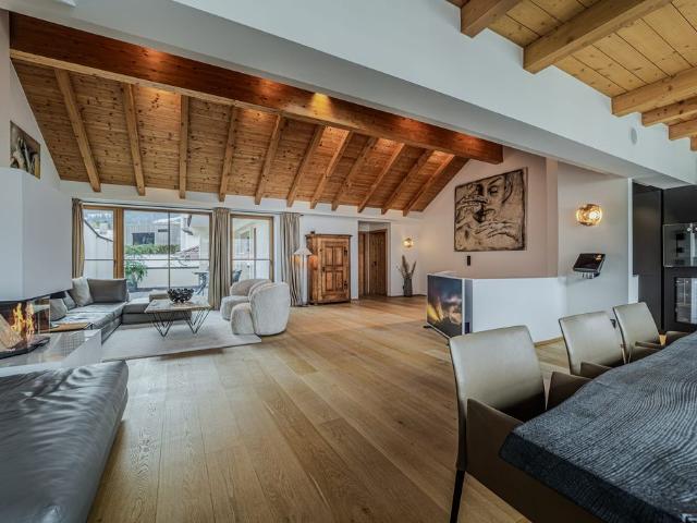 Luxuriöses 3 Schlafzimmer Penthouse zu verkaufen Kitzbühel, Tirol