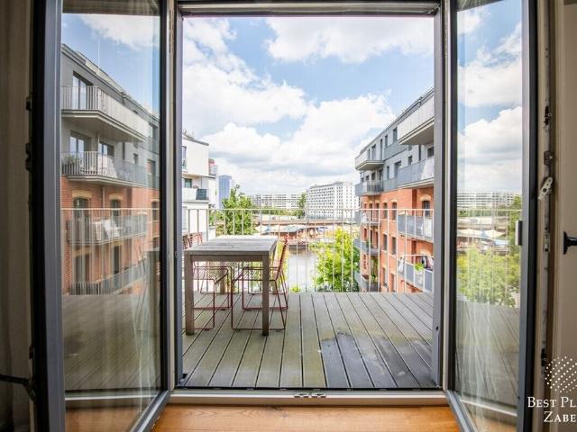 Luxuriöses 1 Schlafzimmer Penthouse zu verkaufen Wilhelmine Gemberg Weg, 11, Berlin