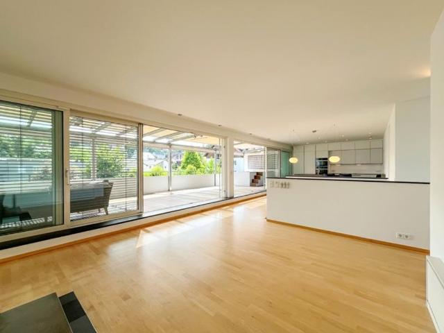 Luxuriöses 4 Schlafzimmer Penthouse zu verkaufen Linz, Oberösterreich