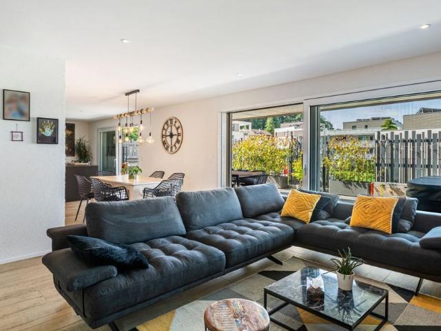 Luxuriöses 4 Zimmer Penthouse zu verkaufen Chaux de Fonds, Schweiz