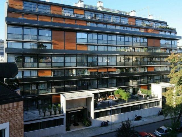 Luxuriöses 9 Zimmern Duplex zu verkaufen in Genf, Schweiz