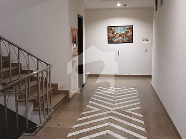 Luxuriou2 Bedroom Apartment Un Furnished Facing Courtyard Available For Rent Near Dha Phase 4
