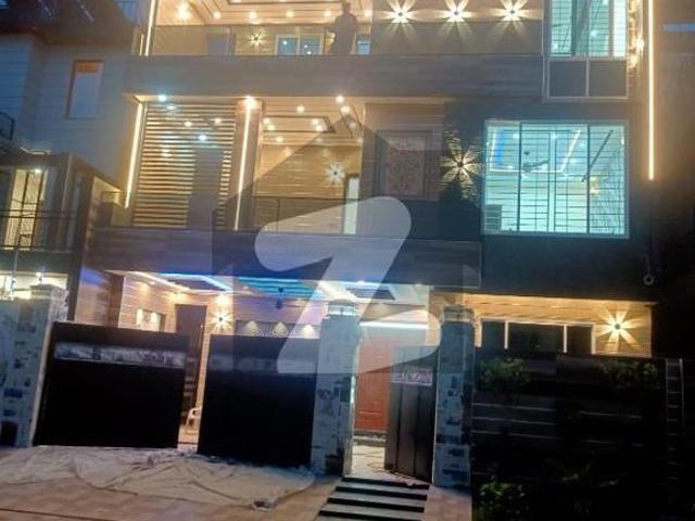 Luxurious 10 Marla Brand New House for Sale in Block B Bismillah Housing Scheme Block B