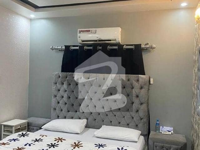 Luxurious 120 Sq. Yds. Fully Furnished 4 Bed DD House for Sale RG Gold