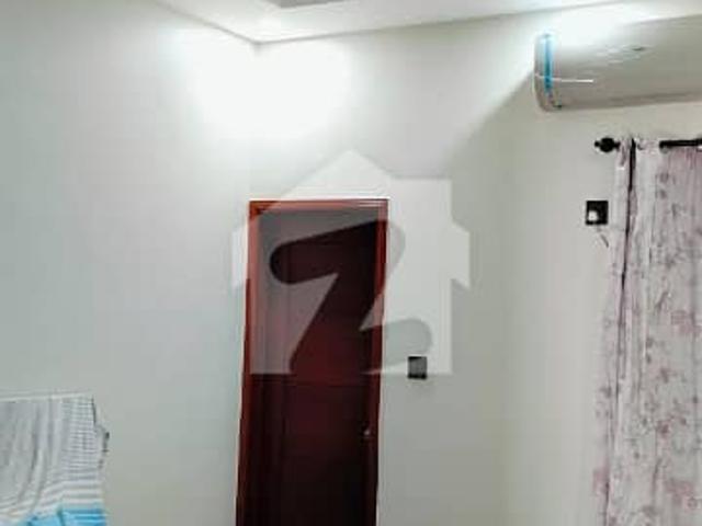 Luxurious 120 Yards Bungalow Ground + 2 Floors | Prime Location Gulistan E Jauhar Block 3